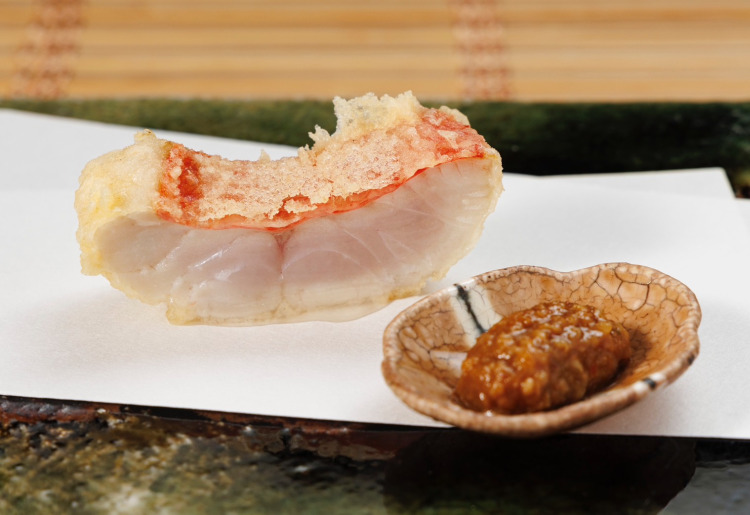 【Xmas2025】乾杯シャンパーニュ付き 厳選素材を含む天ぷらの贅沢なコース!